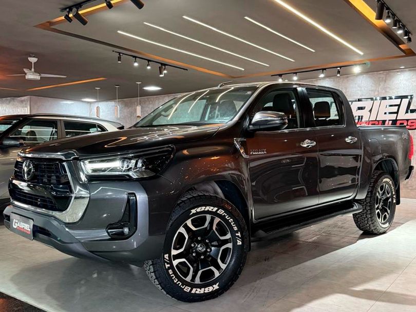 Toyota Hilux CD SRX 4x4 2.8 TDI 16V Diesel Aut.