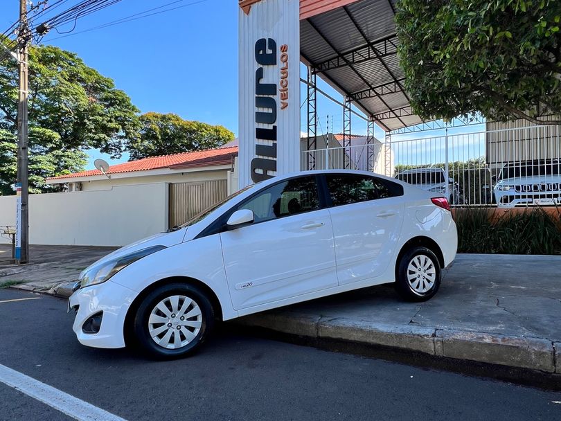 Hyundai HB20S C.Style/C.Plus1.6 Flex 16V Aut. 4p
