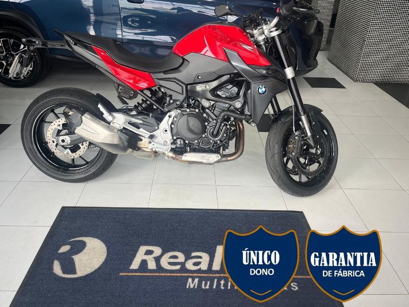 BMW F 900 R Sport Plus