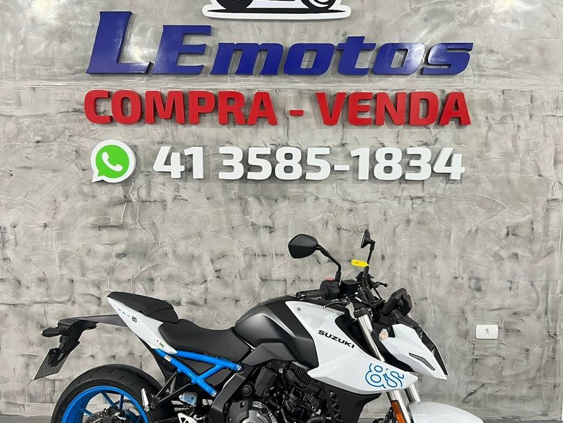SUZUKI GSX-8S