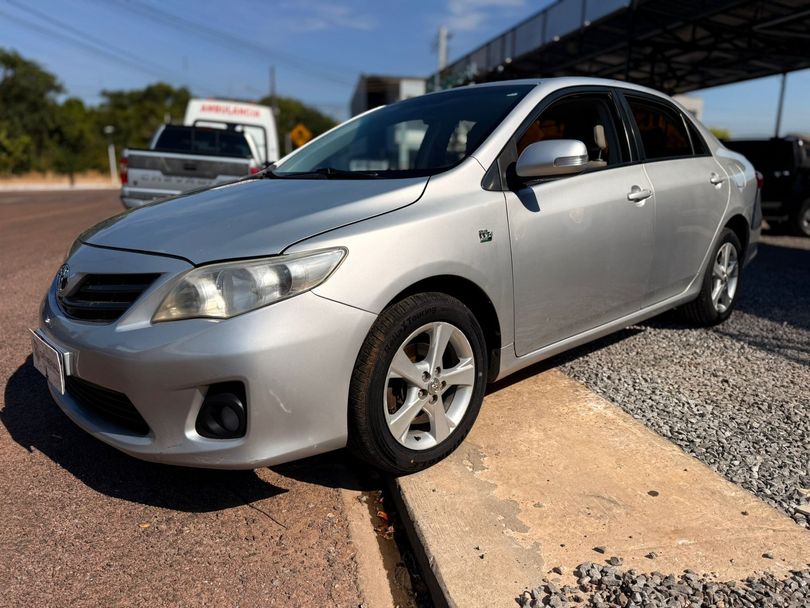 Toyota Corolla XEi 2.0 Flex 16V Aut.