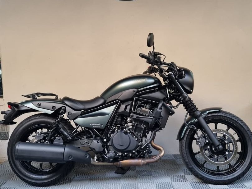 KAWASAKI ELIMINATOR 500 SE