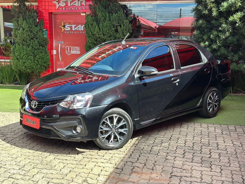 Toyota ETIOS PLATINUM Sed. 1.5 Flex 16V 4p Aut.