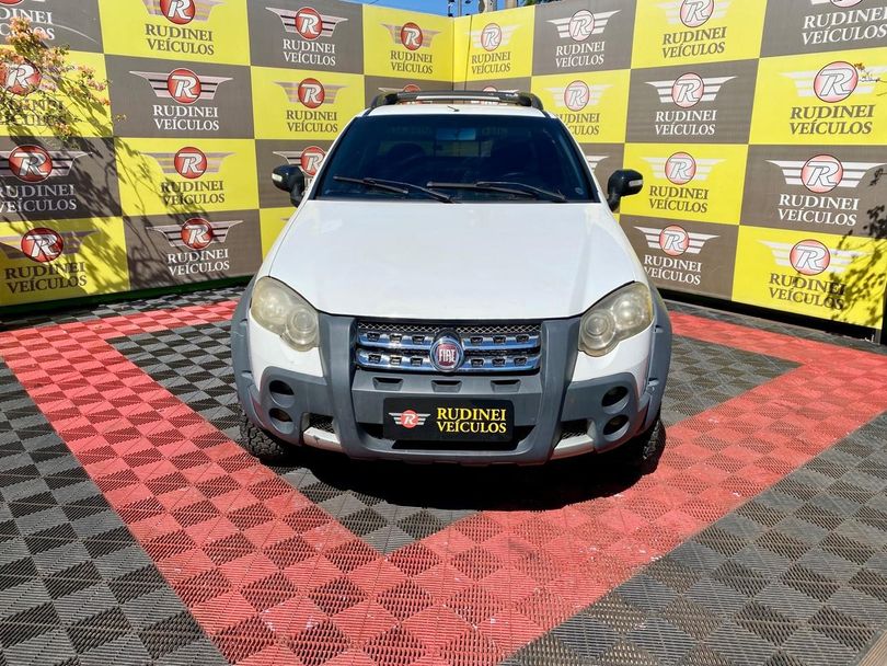 Fiat Strada Adventure 1.8/ 1.8 LOCKER Flex CE
