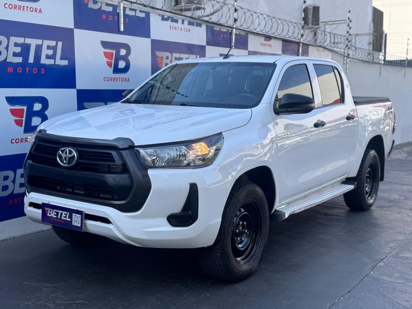 Toyota Hilux CD 4x4 2.8 Diesel Mec.