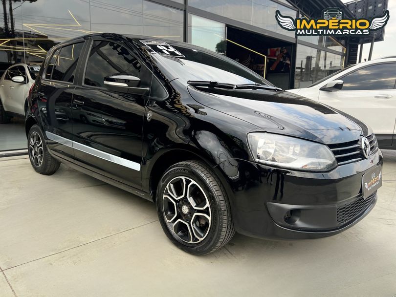VolksWagen Fox SELEÇÃO 1.0 Total Flex 8V 5p