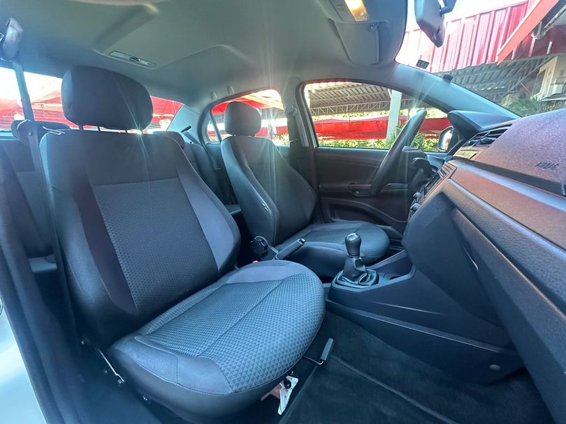 VolksWagen VOYAGE 1.0 Flex 12V 4p