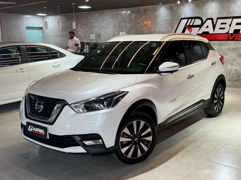 Nissan KICKS SL 1.6 16V FlexStar 5p Aut.