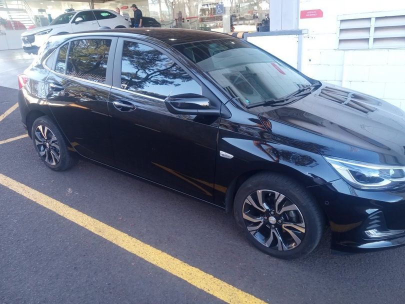 Chevrolet ONIX HATCH PREM. 1.0 12V TB Flex 5p Aut.
