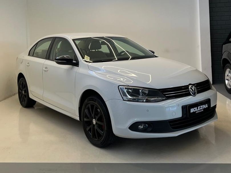 VolksWagen JETTA Comfortline 2.0 T.Flex 8V 4p Tipt.