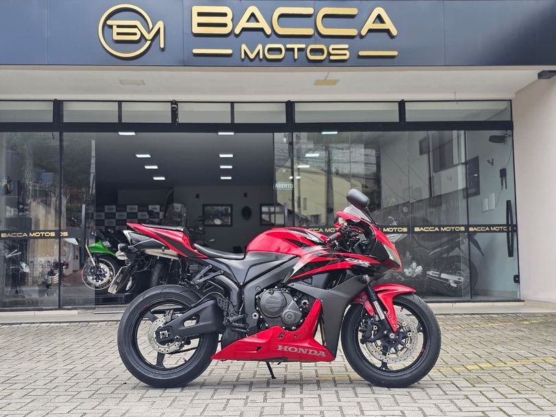 HONDA CBR 600 RR