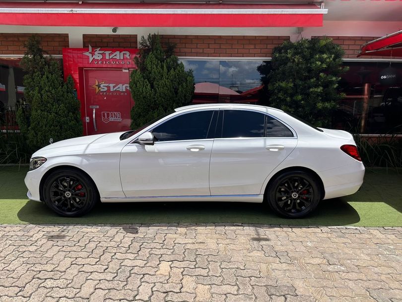 Mercedes C-180 CGI Exc. 1.6/1.6 Flex TB 16V  Aut.