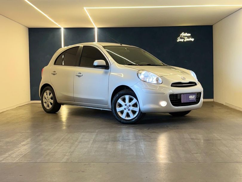 Nissan MARCH SV 1.6 16V Flex Fuel