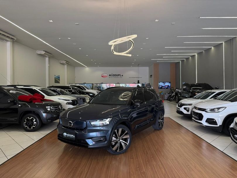 Volvo XC 40 Pure (Elétrico)