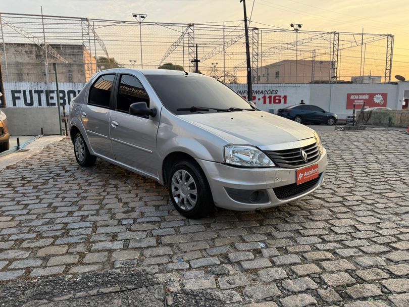 Renault LOGAN Authentique Hi-Flex 1.0 16V 4p