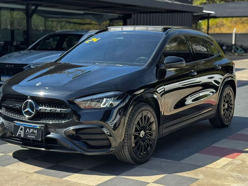 Mercedes GLA 200 AMG Line 1.3 16V TB Aut.(Híb.)