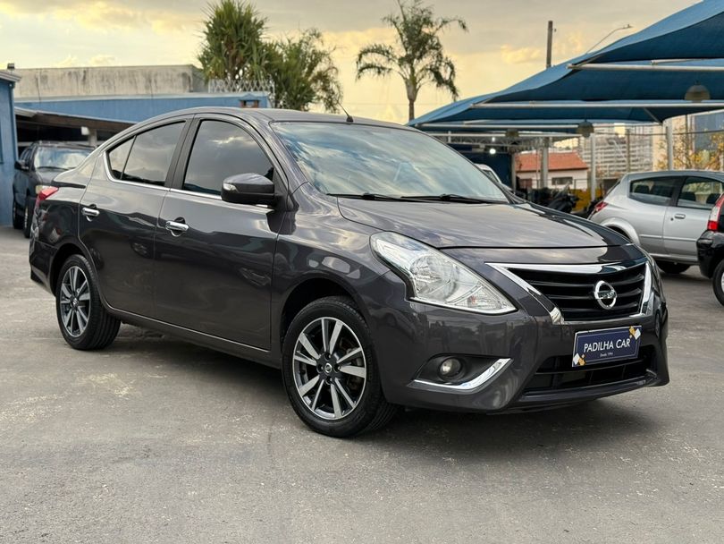 Nissan VERSA SL 1.6 16V FlexStart 4p Aut.