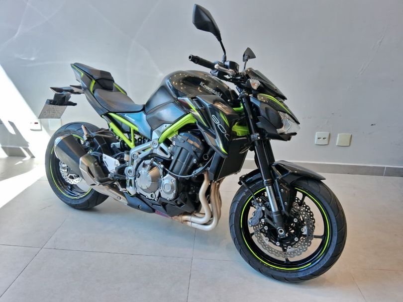 KAWASAKI Z 900