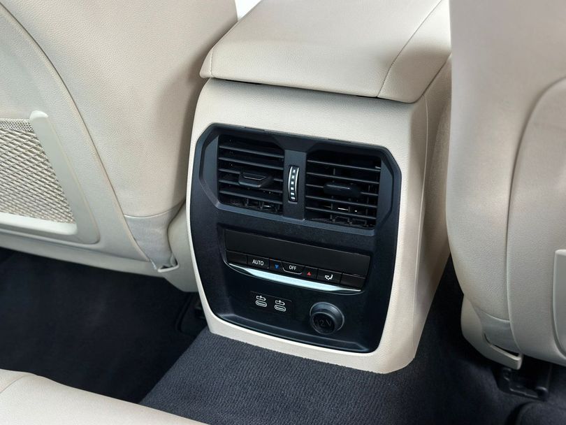 BMW 320iA Modern/Sport TB 2.0/A.Flex/GP 4p