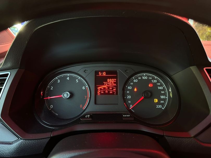 VolksWagen VOYAGE 1.0 Flex 12V 4p