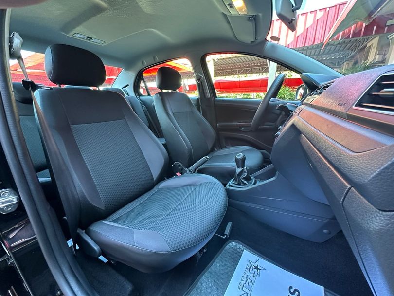 VolksWagen VOYAGE 1.0 Flex 12V 4p