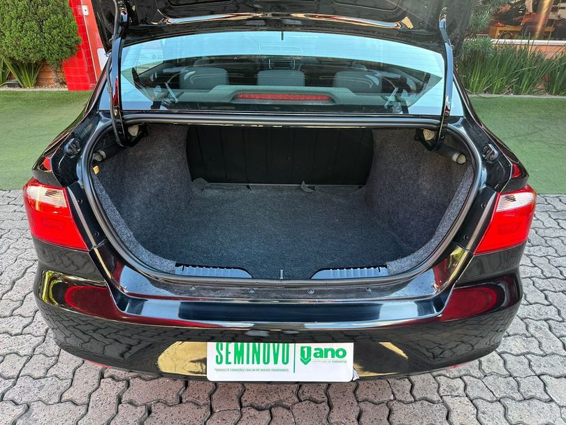 VolksWagen VOYAGE 1.0 Flex 12V 4p