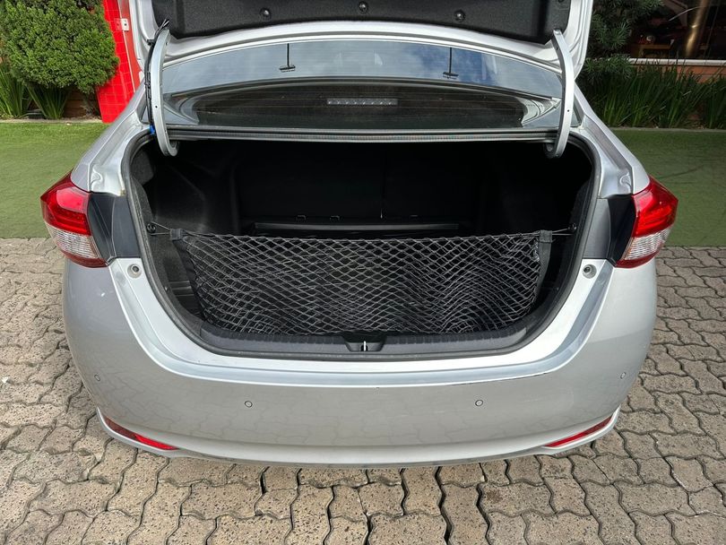 Toyota YARIS XS Sedan 1.5 Flex 16V 4p Aut.