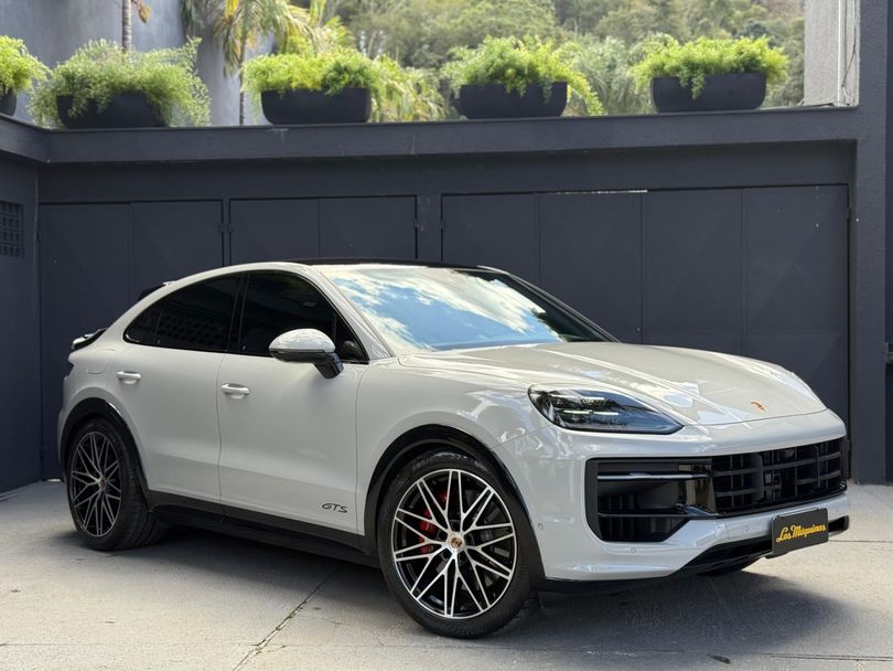 Porsche Cayenne GTS Coupe 4.0 500cv