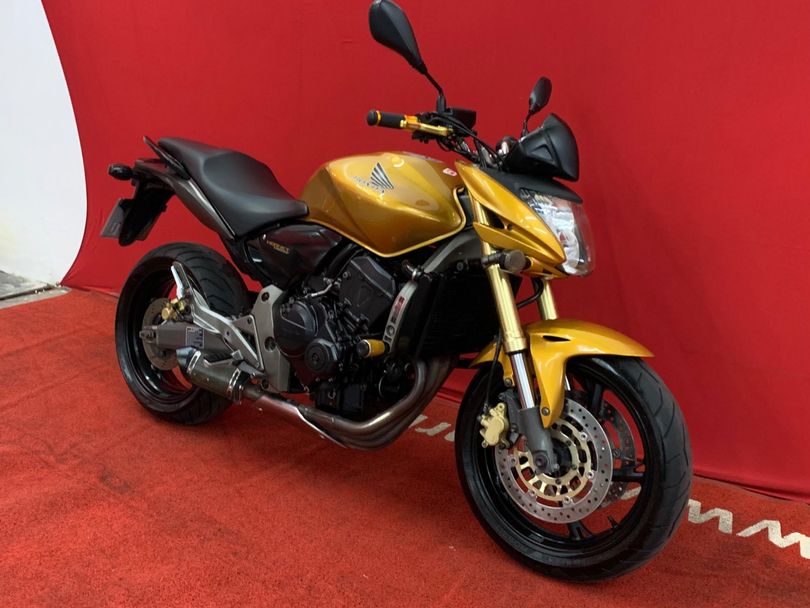 HONDA CB 600F HORNET