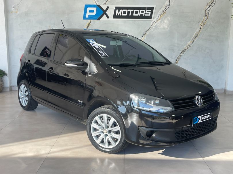 VolksWagen Fox 1.6 Mi Total Flex 8V 5p