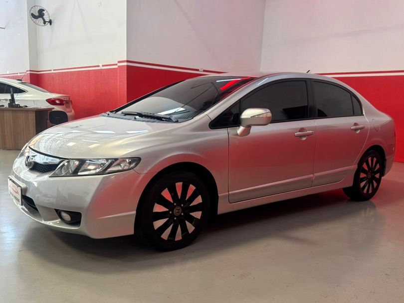 Honda Civic Sed. LXL/ LXL SE 1.8 Flex 16V Aut.
