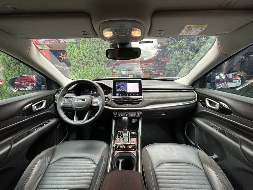 Jeep Commander Limited T270 1.3 TB Flex Aut.