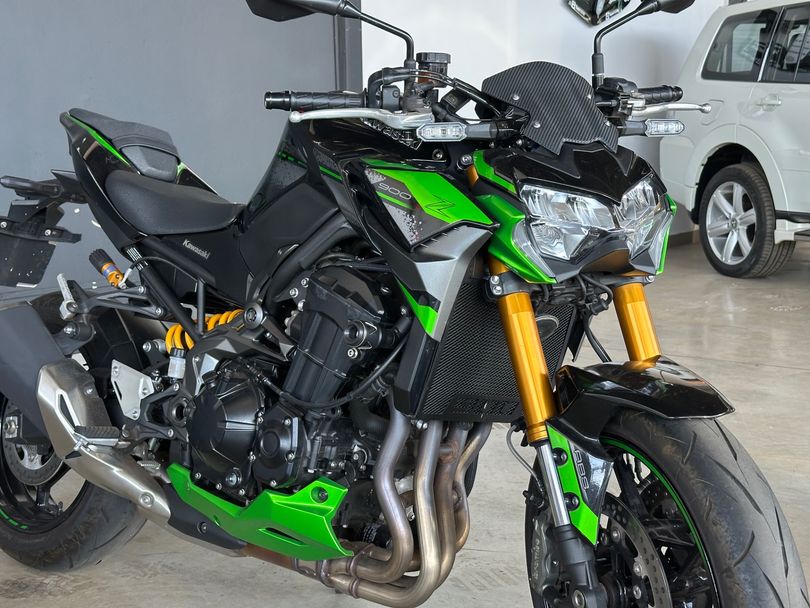 KAWASAKI Z 900 R Edition