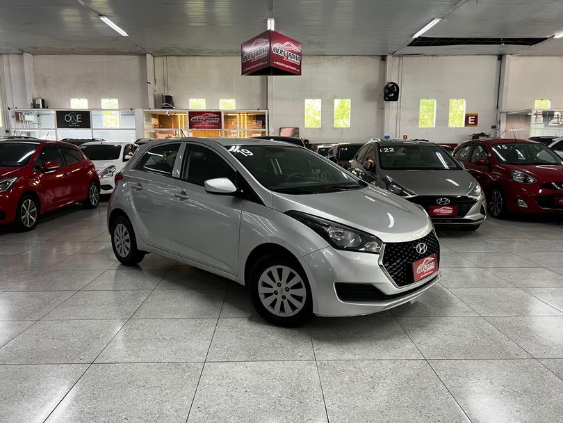 Hyundai UNIQUE 1.0