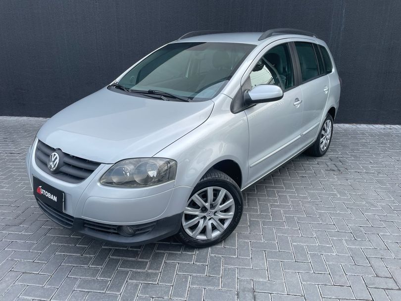 VolksWagen SPACEFOX 1.6/ 1.6 Trend Total Flex 8V 5p