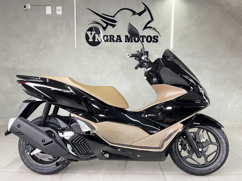 Honda PCX 160 DLX