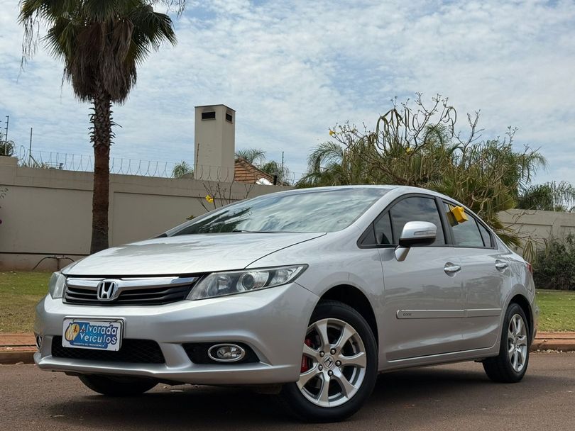 Honda Civic Sedan EXR 2.0 Flexone 16V Aut. 4p