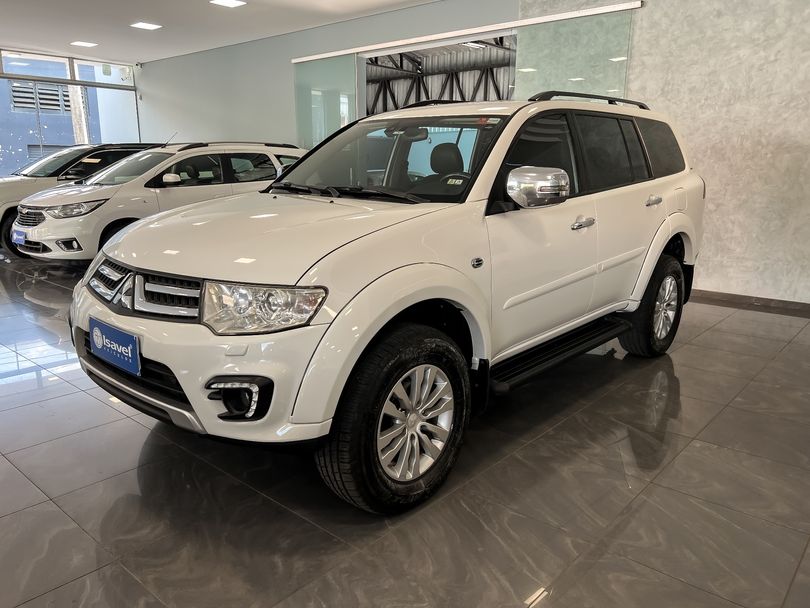 Mitsubishi Pajero DAKAR HPE 3.2 4x4 T.I Dies 5p Aut