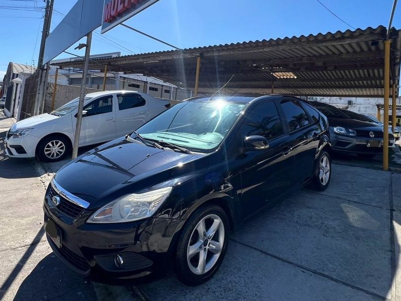 Ford Focus 1.6 S/SE/SE Plus Flex 8V/16V  5p