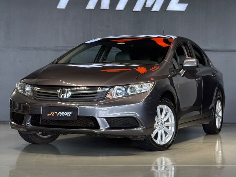 Honda Civic Sedan LXS 1.8/1.8 Flex 16V Aut. 4p