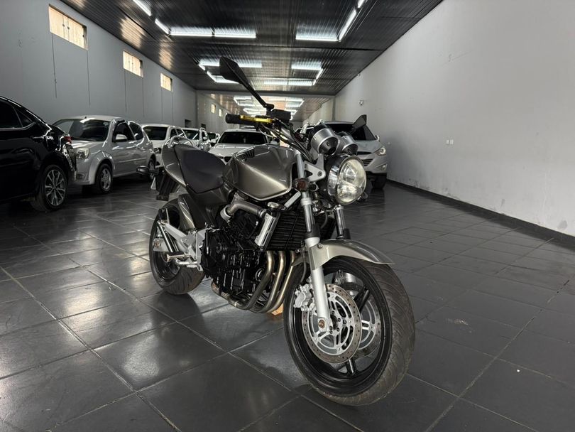 HONDA CB 600F HORNET