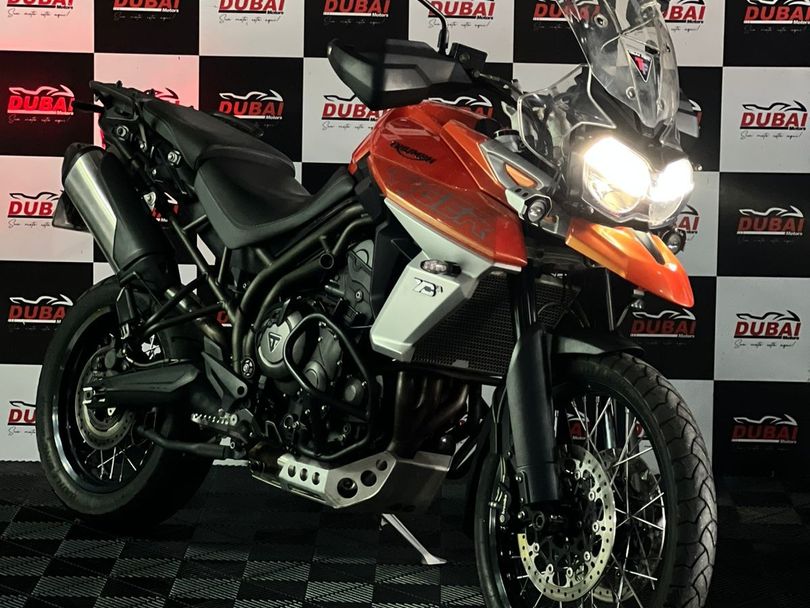 TRIUMPH TIGER 800 XCA