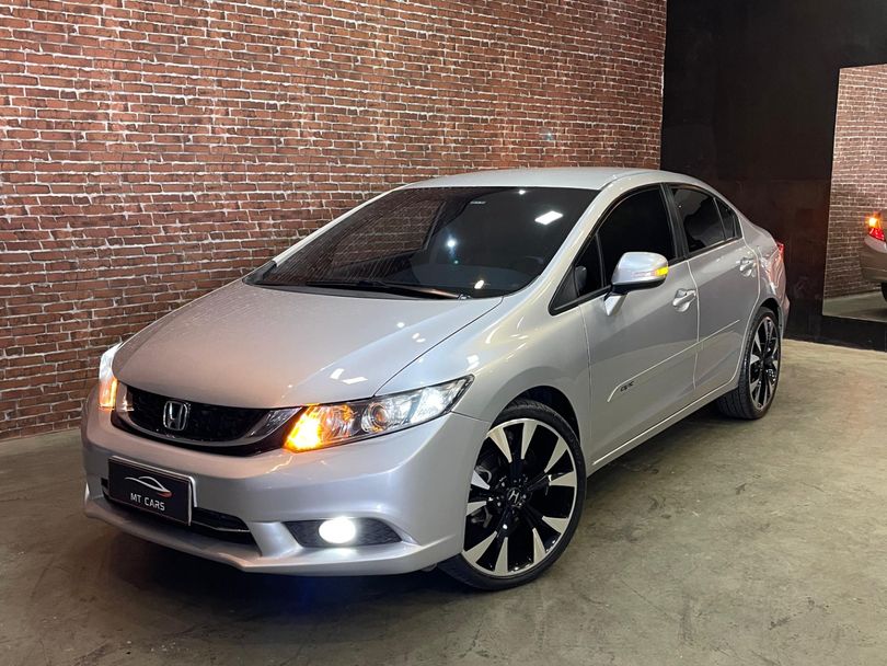 Honda Civic Sedan LXR 2.0 Flexone 16V Aut. 4p