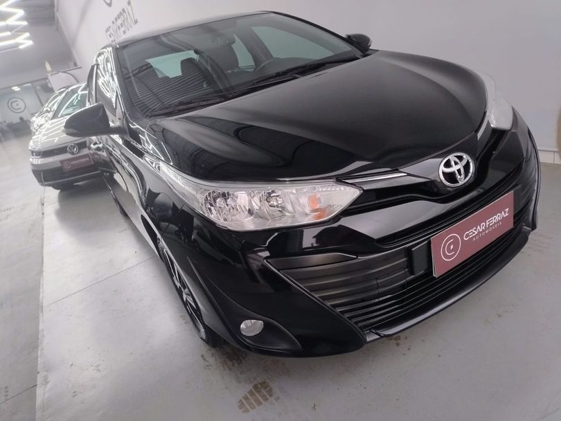 Toyota YARIS XS Sedan 1.5 Flex 16V 4p Aut.