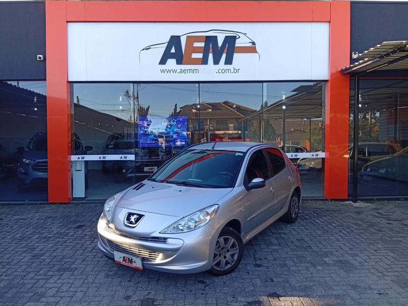 Peugeot 207 XR 1.4 Flex 8V 5p
