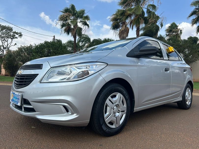 Chevrolet ONIX HATCH Joy 1.0 8V Flex 5p Mec.