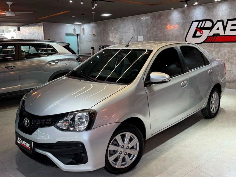 Toyota ETIOS X Plus Sedan 1.5 Flex 16V 4p Aut.
