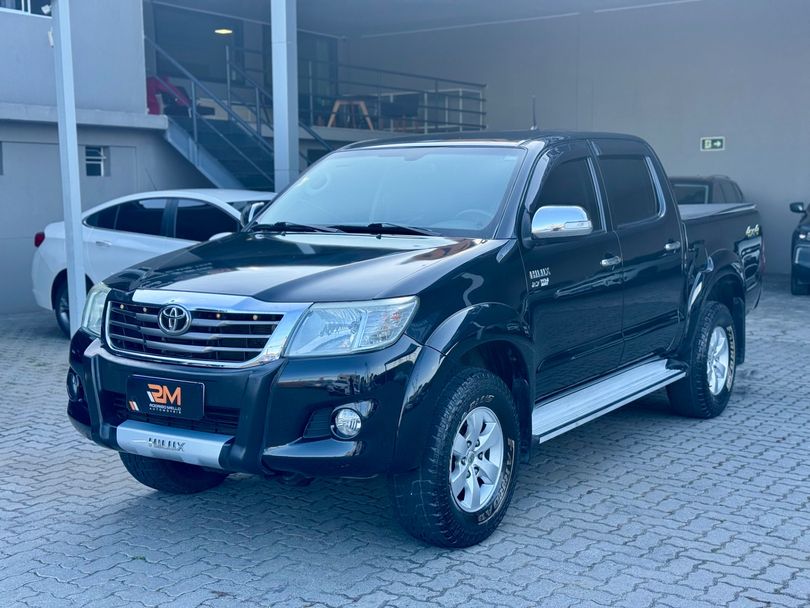 Toyota Hilux CD SRV 4x4 2.7 Flex 16V Aut.