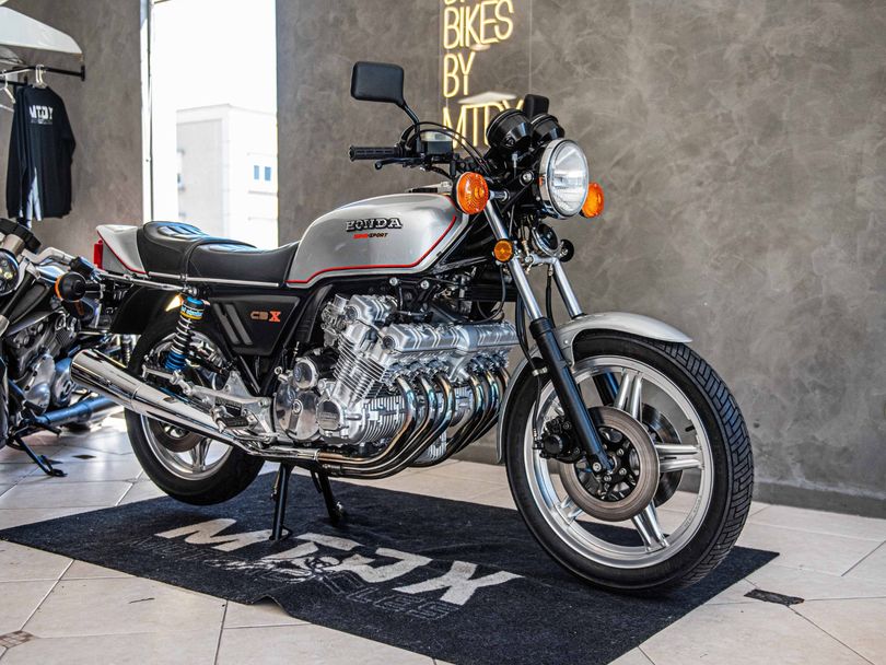 Honda CBX1050z