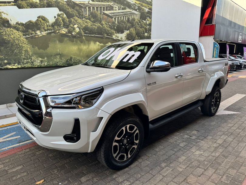 Toyota Hilux CD SRX 4x4 2.8 TDI 16V Diesel Aut.